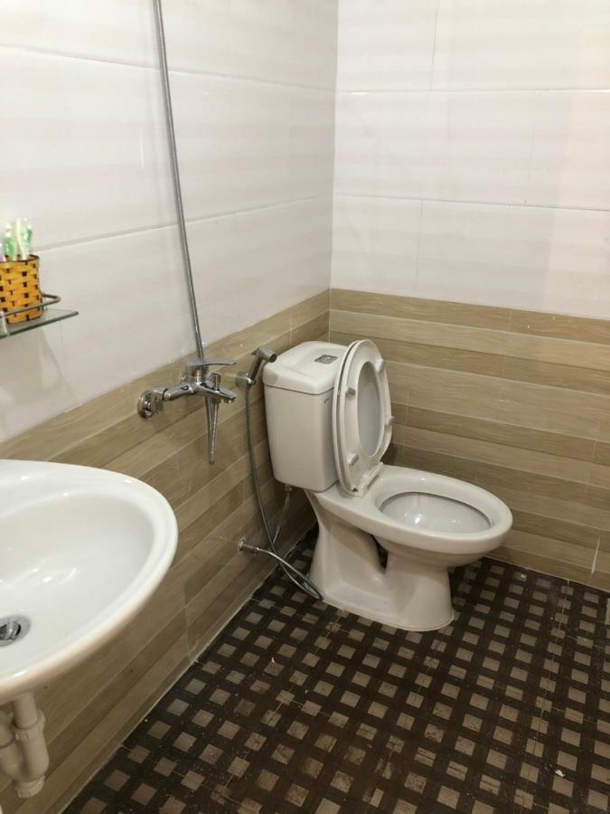 Catba Full House Hotel Hai Phong Buitenkant foto